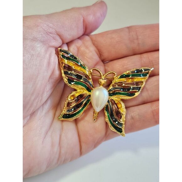 **Final Sale** FO Fernando Originals gold tone butterfly brooch - Picture 1 of 10